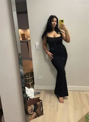 Pati Valpati OnlyFans Leaked Free Thumbnail Picture - #zFx1Wy65b2