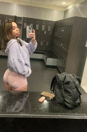 Patience Moore OnlyFans Leaked Free Thumbnail Picture - #B57qv3ctj1