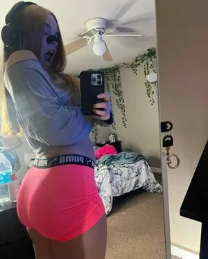 Patience Moore OnlyFans Leaked Free Thumbnail Picture - #gqh8c8xw4M