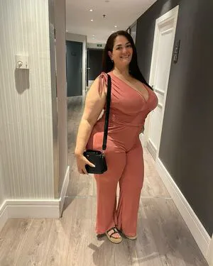Patricia Curvy Xxl OnlyFans Leaked Free Thumbnail Picture - #tzw9ANa7MO