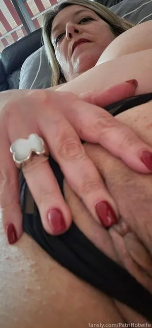 Patrihotwife OnlyFans Leaked Free Thumbnail Picture - #E8XbvObgOQ