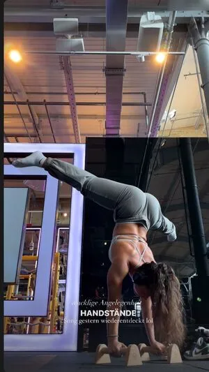 Paula Ahmadi OnlyFans Leaked Free Thumbnail Picture - #h4f5wnOAtX