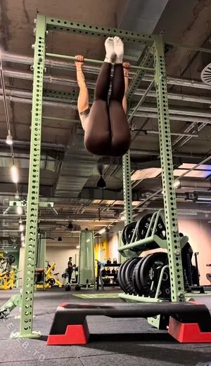 Paula Ahmadi OnlyFans Leaked Free Thumbnail Picture - #xZmMJC6awg