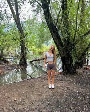 Paula Etxeberria OnlyFans Leaked Free Thumbnail Picture - #ZL2KsgE7MT