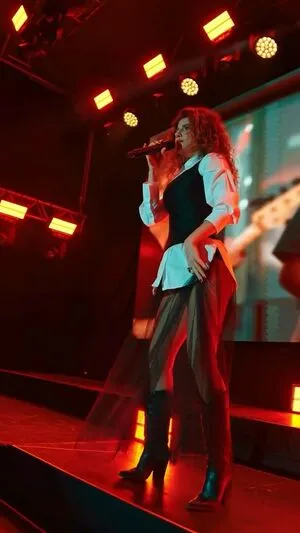 Paula Fernandes OnlyFans Leaked Free Thumbnail Picture - #RaPDkHOVhz
