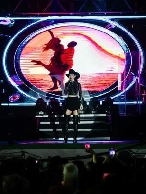 Paula Fernandes OnlyFans Leaked Free Thumbnail Picture - #ScnSuY7tXH