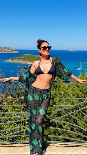 Paula Fernandes OnlyFans Leaked Free Thumbnail Picture - #nzbD7THvbD