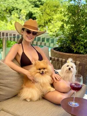 Paula Fernandes OnlyFans Leaked Free Thumbnail Picture - #shBfXKISpH