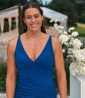 Paula On Hands OnlyFans Leaked Free Thumbnail Picture - #jpgf0Ypq6w