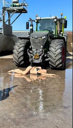 Paulas Landleben OnlyFans Leaked Free Thumbnail Picture - #Bq3wtEGGPL