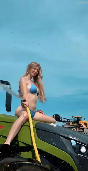 Paulas Landleben OnlyFans Leaked Free Thumbnail Picture - #NB2ExPim3q