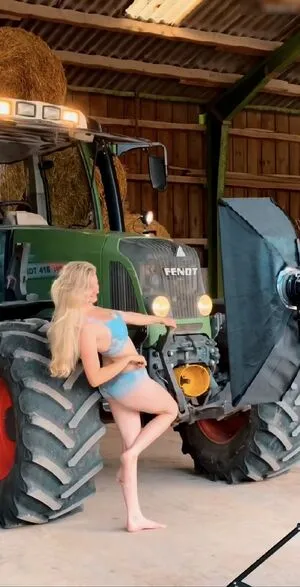 Paulas Landleben OnlyFans Leaked Free Thumbnail Picture - #TRjhE7IvBi