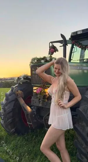 Paulas Landleben OnlyFans Leaked Free Thumbnail Picture - #VPSL4eMJgR