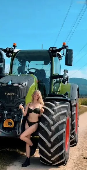 Paulas Landleben OnlyFans Leaked Free Thumbnail Picture - #kW0sXbgtSw