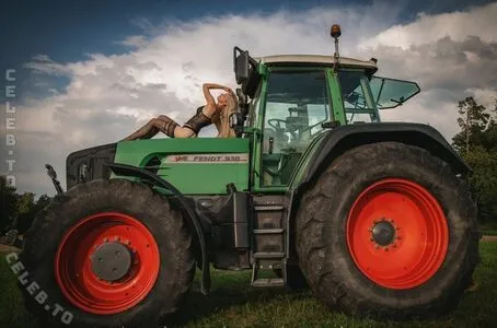 Paulas Landleben OnlyFans Leaked Free Thumbnail Picture - #nmVSTMWXea