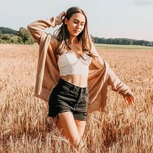 Paulina Wallner OnlyFans Leaked Free Thumbnail Picture - #jvrwi9j4x4