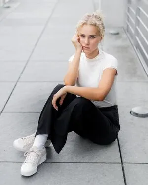 Pauline Angert OnlyFans Leaked Free Thumbnail Picture - #DSQVLdo9W8