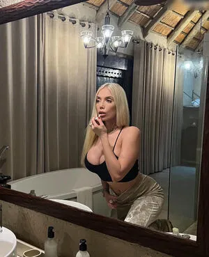 Pauline Sophie OnlyFans Leaked Free Thumbnail Picture - #5LADdkfqlI