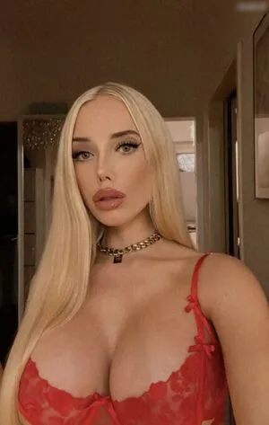 Pauline Sophie OnlyFans Leaked Free Thumbnail Picture - #WDot9Rc5N4