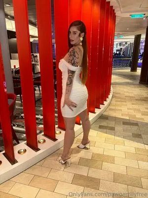 Pawgemilyfree OnlyFans Leaked Free Thumbnail Picture - #dpTIoQuub3