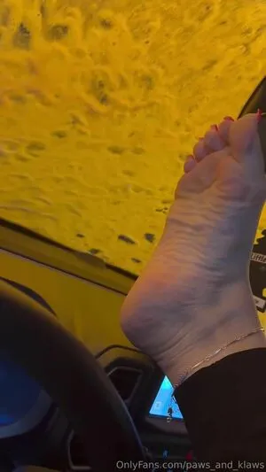 Pawsandklaws OnlyFans Leaked Free Thumbnail Picture - #V9G951Bq1S