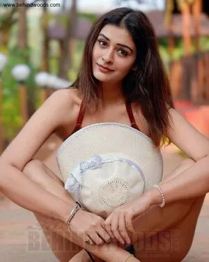 Payal Rajput OnlyFans Leaked Free Thumbnail Picture - #85Nq7EQ3fx