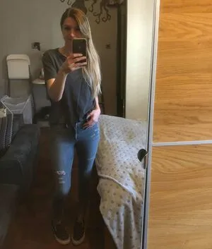 Payingformydivorce OnlyFans Leaked Free Thumbnail Picture - #QmwUJEIaif