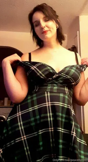 Peacelily1993 OnlyFans Leaked Free Thumbnail Picture - #shRBX7NdmZ