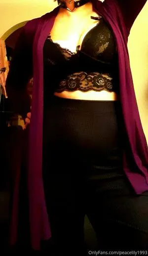 Peacelily1993 OnlyFans Leaked Free Thumbnail Picture - #yY3mn0SL3q