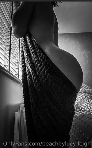 Peachbylucy Leigh OnlyFans Leaked Free Thumbnail Picture - #LmlWWAvggg