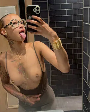 Peaches Km OnlyFans Leaked Free Thumbnail Picture - #6caADbbv9K