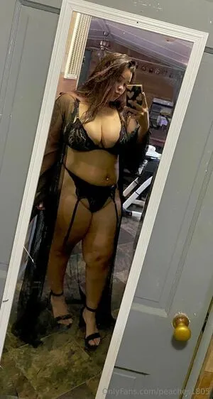 Peaches1805 OnlyFans Leaked Free Thumbnail Picture - #FCDL0HUI14