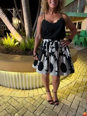 Peachhautewife OnlyFans Leaked Free Thumbnail Picture - #B5jLbUe17c