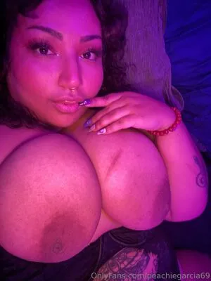 Peachiegarcia69 OnlyFans Leaked Free Thumbnail Picture - #tzHFmrsvt1