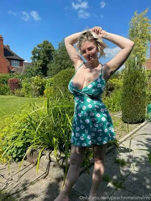 Peachnmelonsfree OnlyFans Leaked Free Thumbnail Picture - #UP71YocVuI