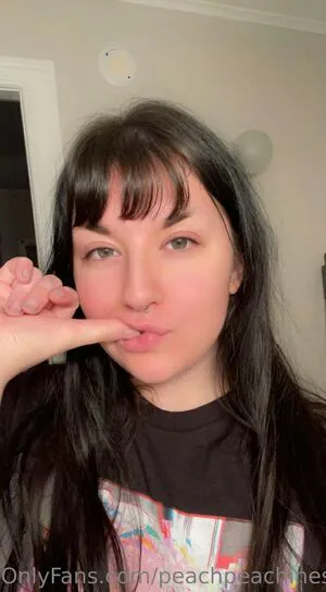 Peachpeachiness OnlyFans Leaked Free Thumbnail Picture - #1AbLhXScJ3