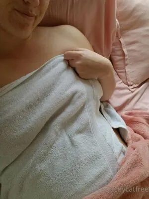 Peachycatfree OnlyFans Leaked Free Thumbnail Picture - #4eKu3XYZlE