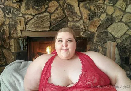 Peachyg28 OnlyFans Leaked Free Thumbnail Picture - #Vmal3GALnn