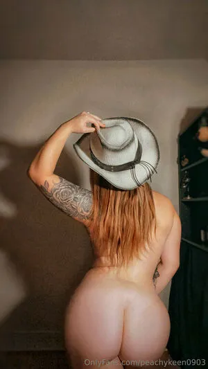 Peachykeen0903 OnlyFans Leaked Free Thumbnail Picture - #8FDN8o8634