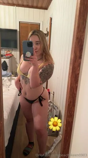Peachykeen0903 OnlyFans Leaked Free Thumbnail Picture - #MYFSRIdXTe