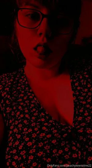 Peachykeenstine22 OnlyFans Leaked Free Thumbnail Picture - #2nci6qkiyT