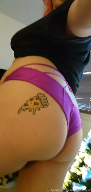 Peachykeenstine22 OnlyFans Leaked Free Thumbnail Picture - #6K4seMUrD7