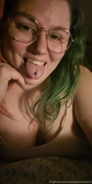 Peachykeenstine22 OnlyFans Leaked Free Thumbnail Picture - #Xunq4T55lL