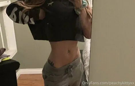 Peachykittyxx OnlyFans Leaked Free Thumbnail Picture - #wucFSDf5FL