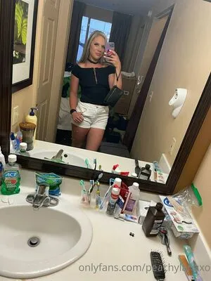 Peachylanaxo OnlyFans Leaked Free Thumbnail Picture - #WDXzq0cg9b