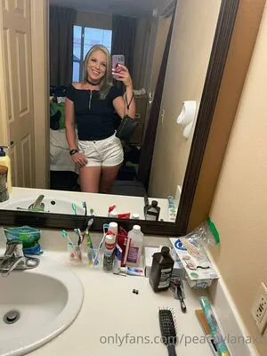 Peachylanaxo OnlyFans Leaked Free Thumbnail Picture - #tzNJFm31iw