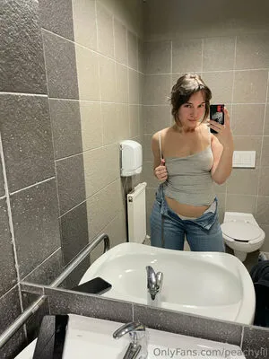 Peachylii OnlyFans Leaked Free Thumbnail Picture - #vV6MKULUBV