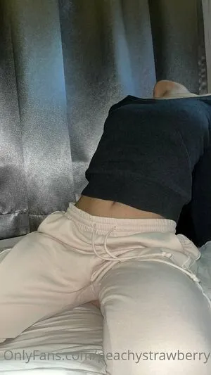 Peachystrawberry OnlyFans Leaked Free Thumbnail Picture - #cIgcGPyqQ2