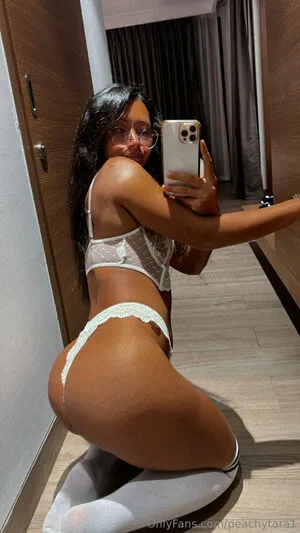 Peachytara1 OnlyFans Leaked Free Thumbnail Picture - #0rkrDPI450