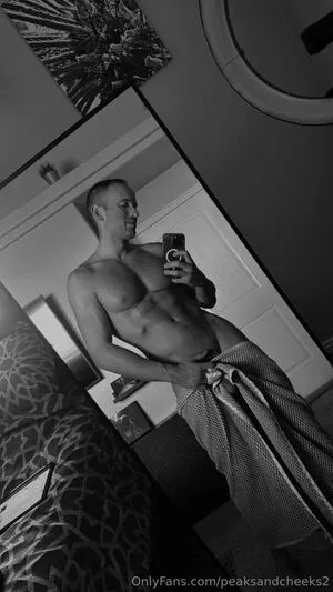 Peaksandcheeks2 OnlyFans Leaked Free Thumbnail Picture - #1jSslX0Gps